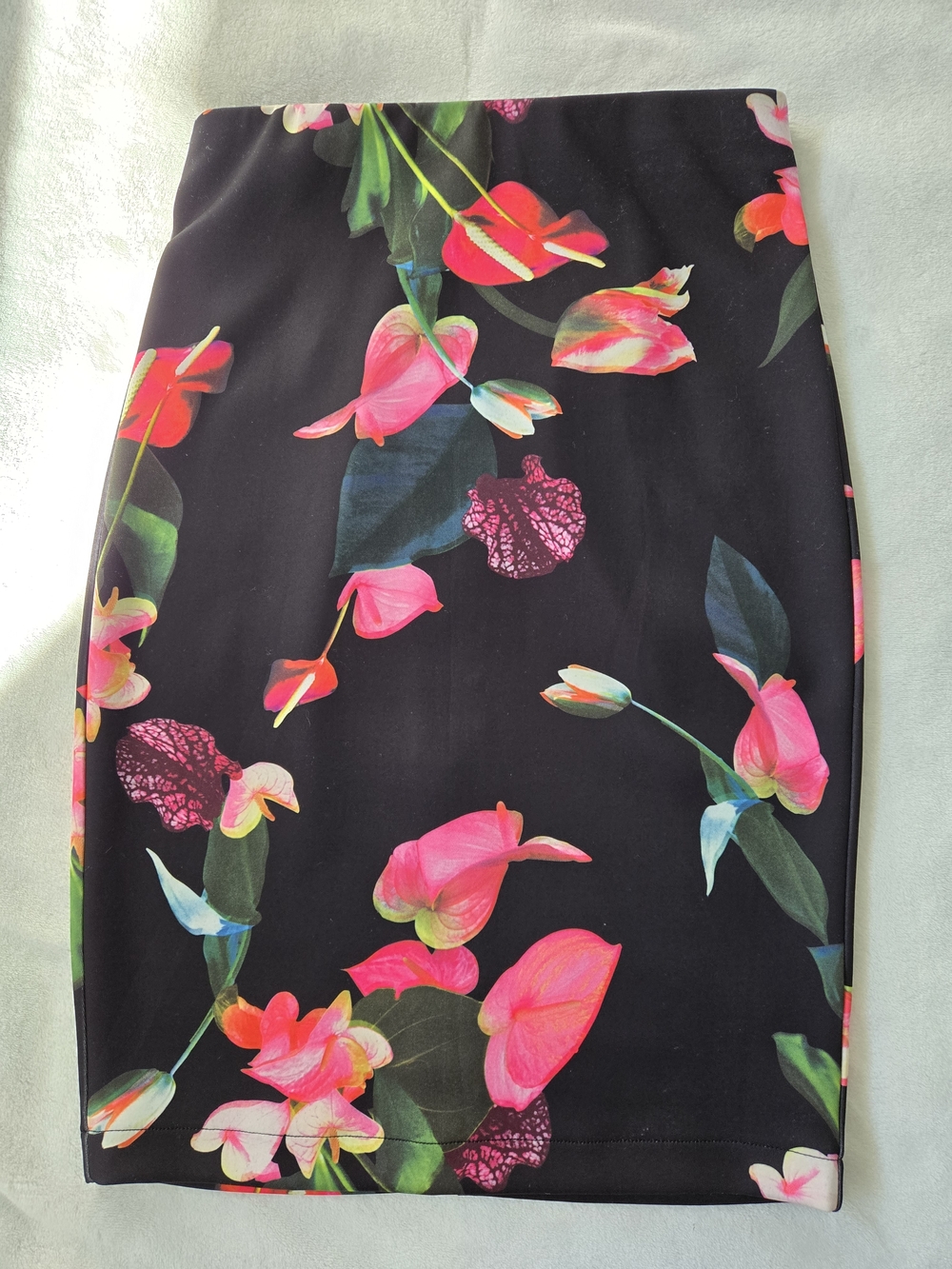 Tahari Black Pencil Skirt with Pink Floral Print